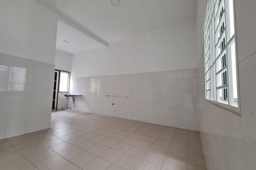 Puncak Bestari, Bandar Puncak Alam, Selangor 2 Sty House Alam Suria