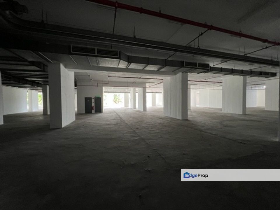 Uoa Business Park Subang Jaya / Retail Floor, Selangor, Shah Alam