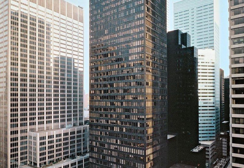 KLCC Modern En Bloc Corporate Tower