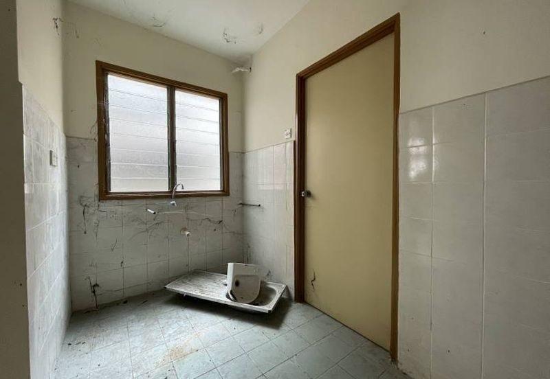 Johan Court Flat @ Alam Perdana