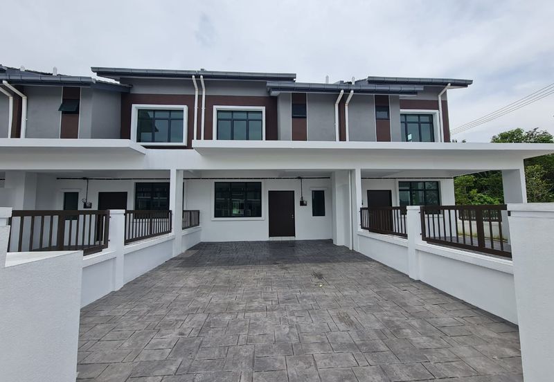 Iris @ Bandar Hillpark