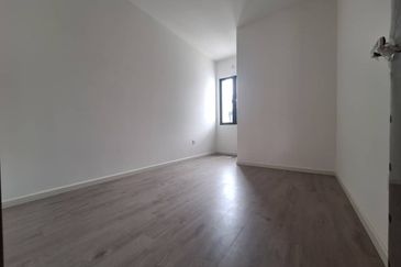 Jalan Makyong, Bandar Bukit Raja