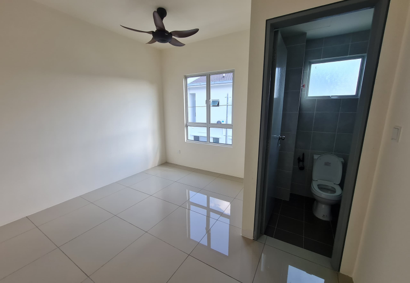 Ritma Perdana Townhouse @ LBS Alam Perdana, Kuala Selangor, Selangor