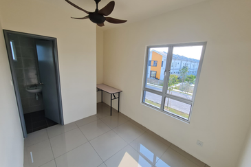 Ritma Perdana Townhouse @ LBS Alam Perdana, Kuala Selangor, Selangor