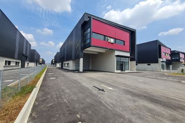 Gateway 16, Bandar Bukit Raja