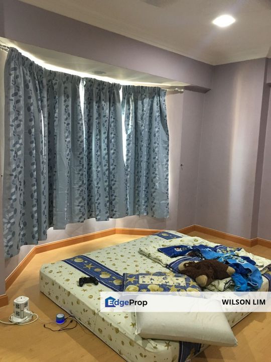 Walking distance to Centro Mall Klang for shopping & easy access to KL, Selangor, Klang