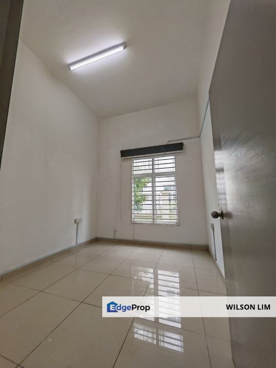 Semi-D Cluster near to Lrt3 and walking distance to Ksl shopping mall, Selangor, Klang