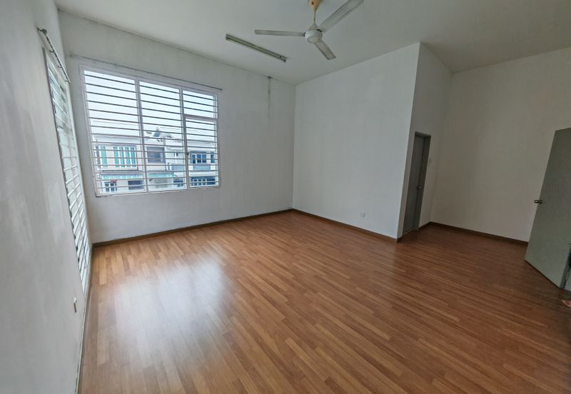 Canary Garden @Bandar Bestari