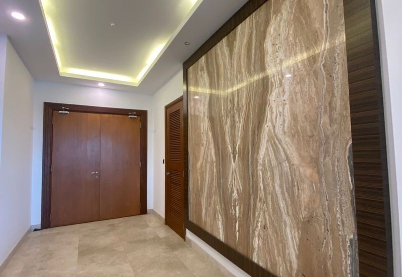 Summerscape Luxury Condominium