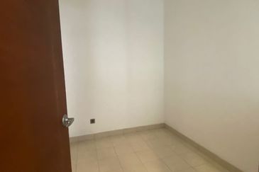 Summerscape Luxury Condominium