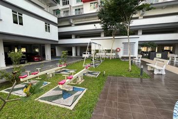 Ehsan Residence Condominium