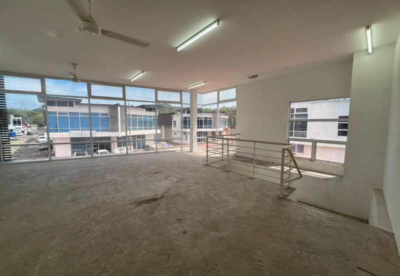 Sierra BizHub Bandar Sierra