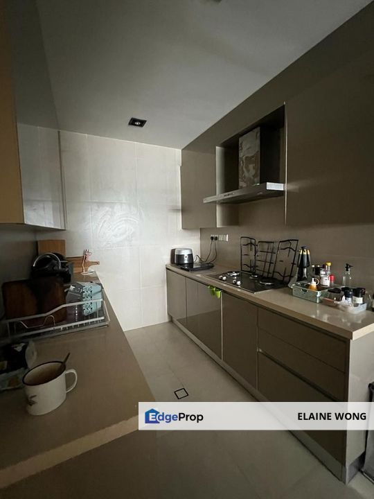 Bay 21 @ Tanjung Lipat  | Middle Level | Corner Lot | Partially Furnished | Seaview | For Sale, Sabah, Kota Kinabalu