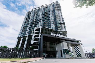 SkyMillion Residence | OC Obtained | Brand New Bare Unit | Middle Level | 930 sq.ft | For Sale 