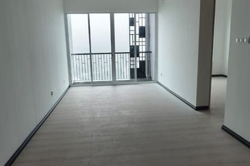 SkyMillion Residence | OC Obtained | Brand New Bare Unit | Middle Level | 930 sq.ft | For Sale 