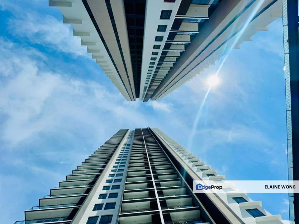 Jesselton Twin Tower | Tower A | Level 33 | Fully Furnished | 1,357sqft | Sunset View | For Sale , Sabah, Kota Kinabalu