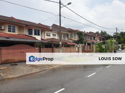 Taman Saujana puchong 2 storey house.puchong south, Selangor, Puchong South