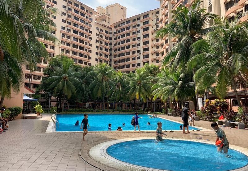 Bayu Tasik Condominium