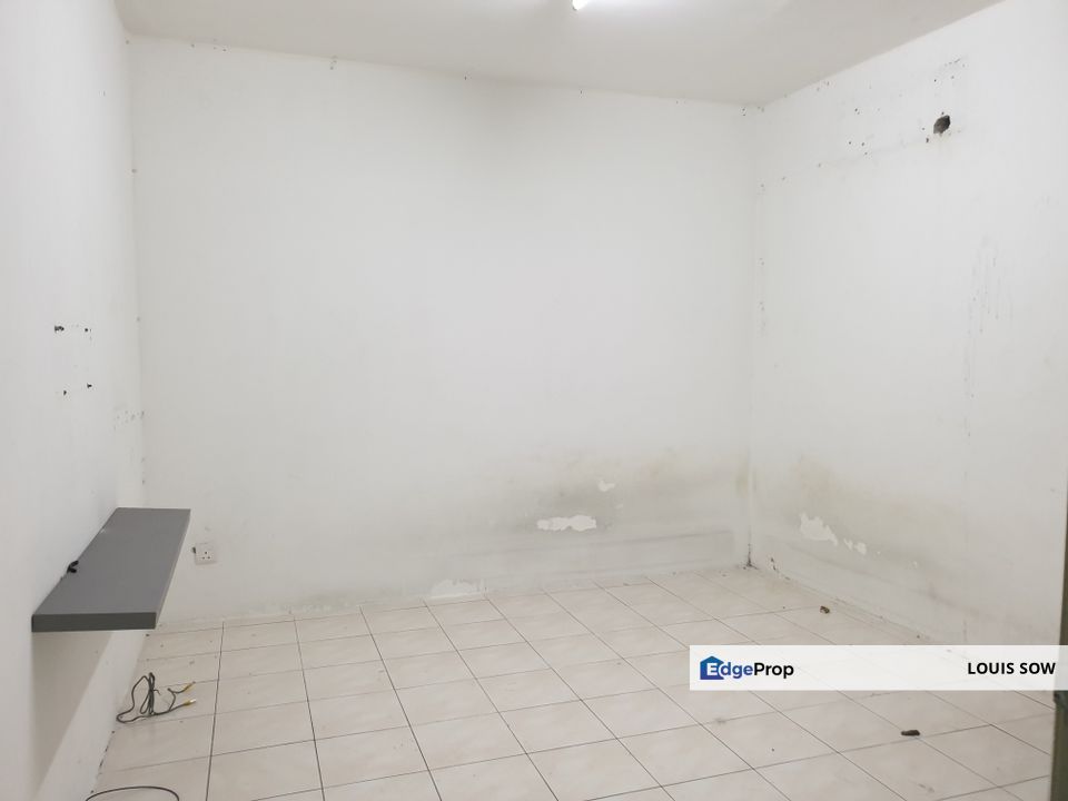 Pangsapuri seroja. Putra perdana. Puchong , Selangor, Puchong