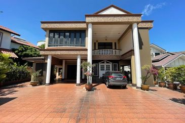 Bandar Tun Hussein Onn