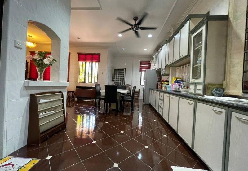 Bandar Tun Hussein Onn