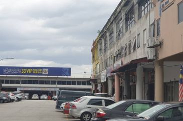 Bandar Country Homes