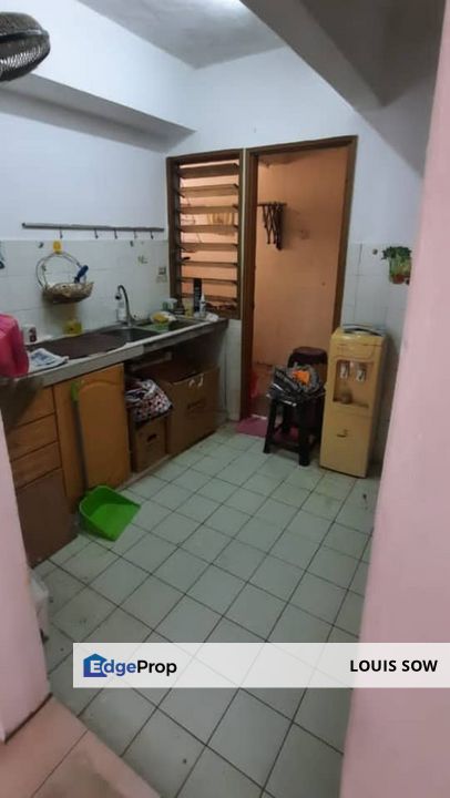 Shop apartment corner shah Alam sek 7.Uitm 5 min walking , Selangor, Shah Alam