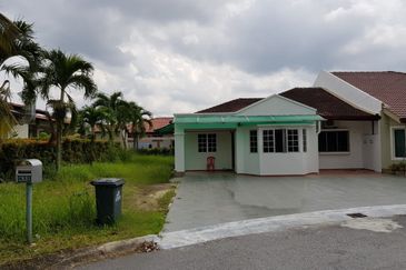 GREEN STREET HOMES (SEREMBAN 2)