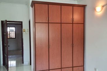 GREEN STREET HOMES (SEREMBAN 2)