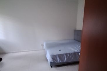 GREEN STREET HOMES (SEREMBAN 2)