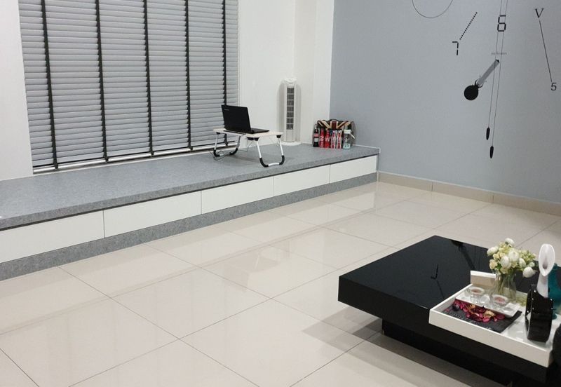 Cheap and Nice 2 Storey Terrace House @ Bandar Puteri Puchong For Sale