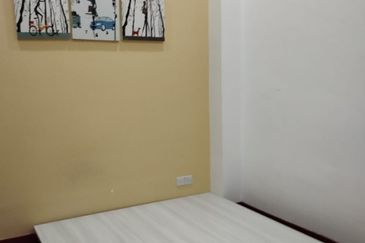 Cheap and Nice 2 Storey Terrace House @ Bandar Puteri Puchong For Sale