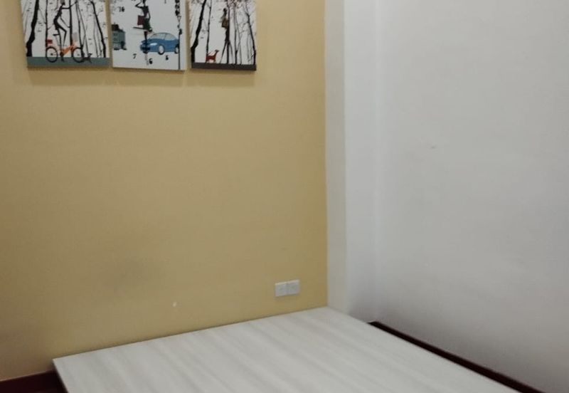 Cheap and Nice 2 Storey Terrace House @ Bandar Puteri Puchong For Sale