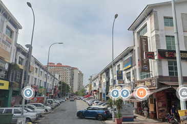 Plaza Dwitasik, Bandar Sri Permaisuri