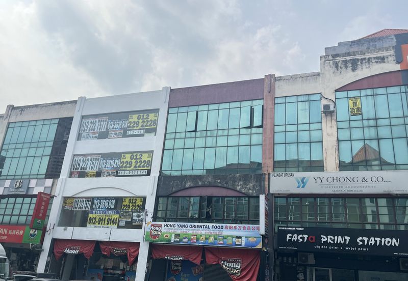 Jalan Kenari, Bandar Puchong Jaya