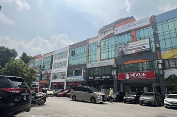 Jalan Kenari, Bandar Puchong Jaya