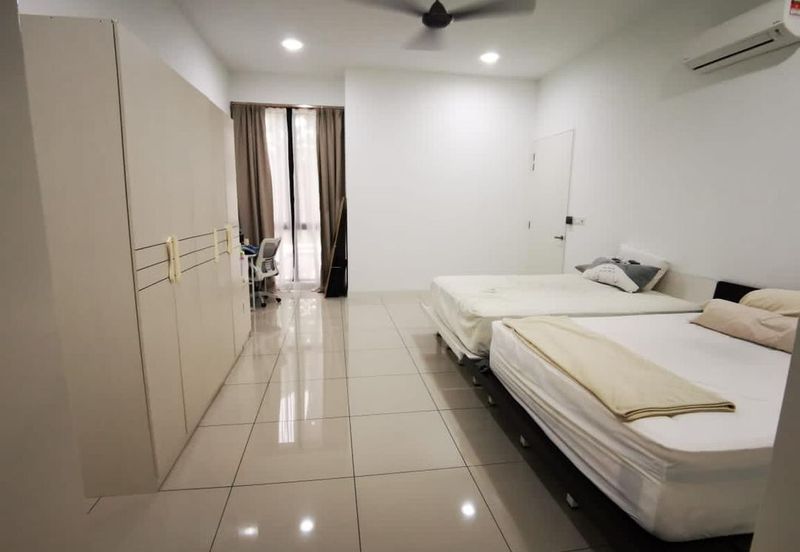 Sierra 6 @ 16 Sierra