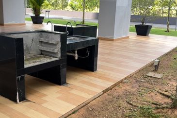 La Thea Residences @ 16 Sierra