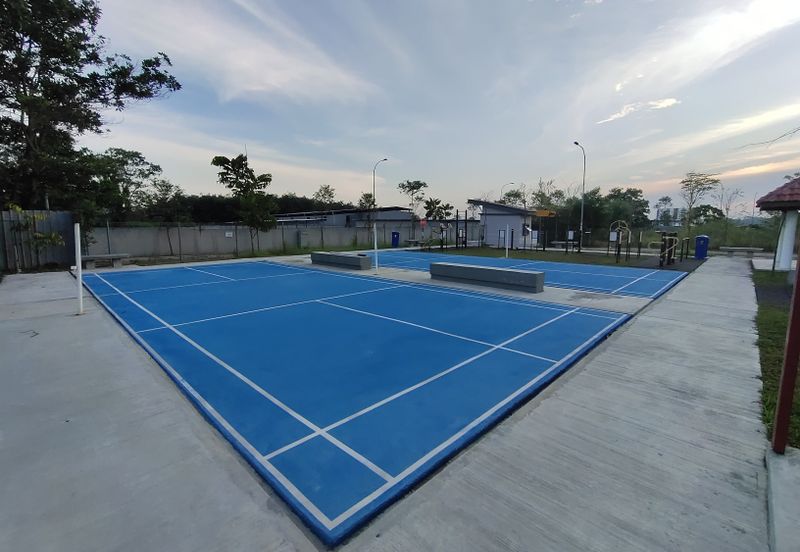 Akasia Diamond Apartment , Diamond City (New Unit/Partly Furnish)