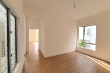 Parkfield Residences, Tropicana Heights