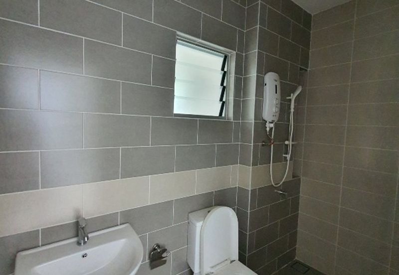 Parkfield Residences, Tropicana Heights