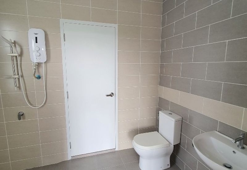 Parkfield Residences, Tropicana Heights