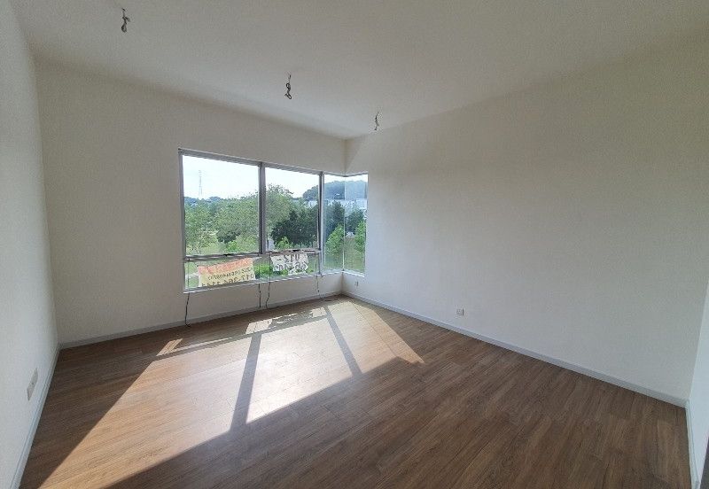 Parkfield Residences, Tropicana Heights