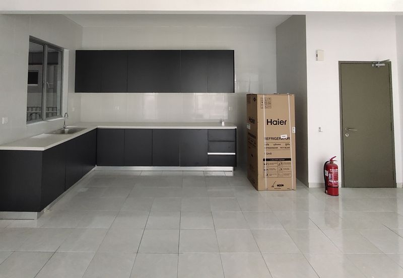 Kristal Villa Condominium