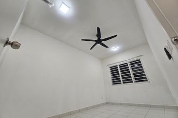 Karisma Apartment @ Eco Majestic