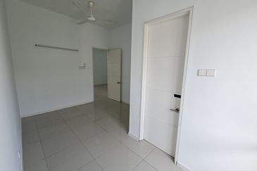 Parkfield Residences, Tropicana Heights