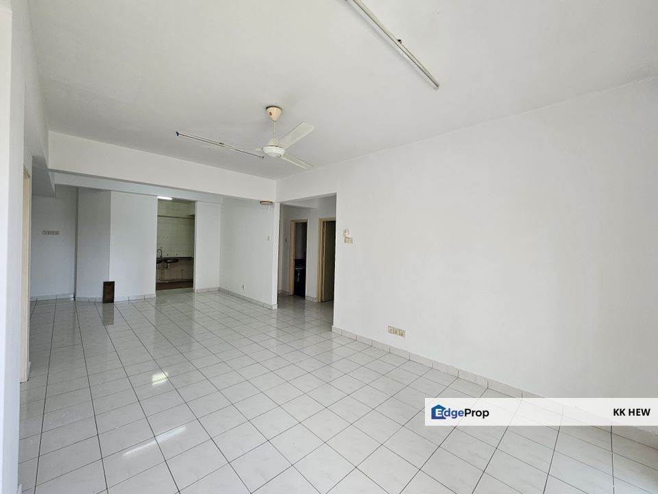 [4R3B] Anggerik Villa 2 Apartment For Sale | 4 Rooms | RM238,000, Selangor, Semenyih