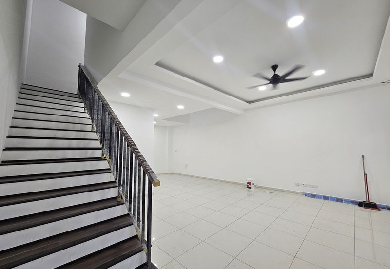 Hazelton @ Eco Forest 3