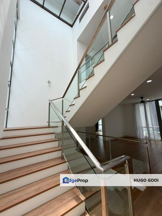 Greenery and Quiet Environment with Huge Lake, Come with Private Garden, Ample Parking, Relaxing Clubhouse Area, Selangor, Ampang