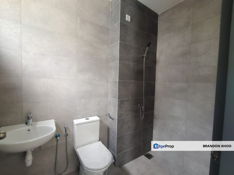 Sierra Hijauan Double storey 22x75 4 rooms 4 bathrooms BUMI LOT swimming pool facilities Gated & Guarded near Wangsa Maju Melawati Ukay perdana, Selangor, Ampang